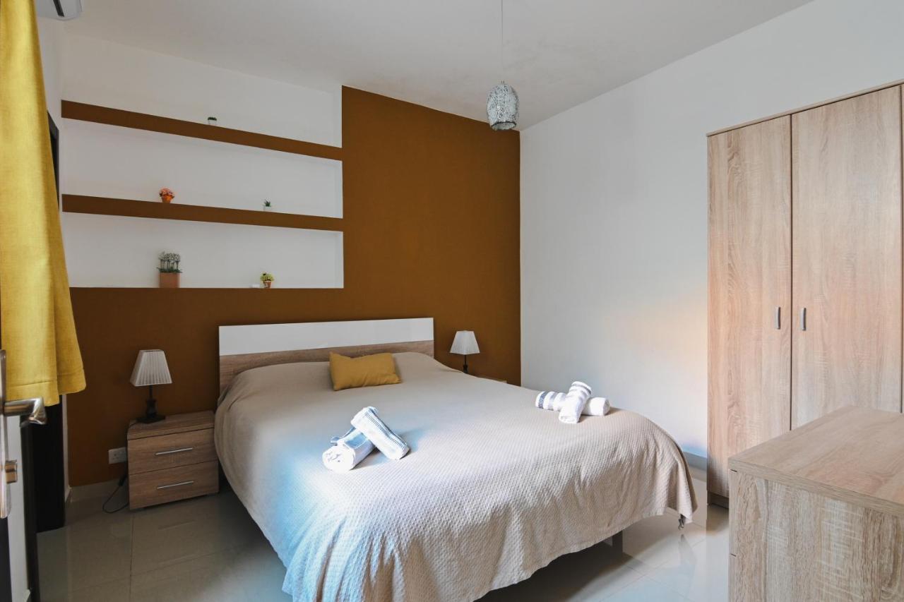Anici Crt Penthouse 4 - With Private Rooftop Pool Victoria Exteriör bild