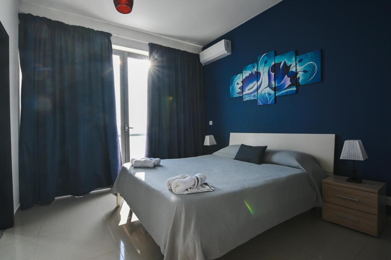 Anici Crt Penthouse 4 - With Private Rooftop Pool Victoria Exteriör bild