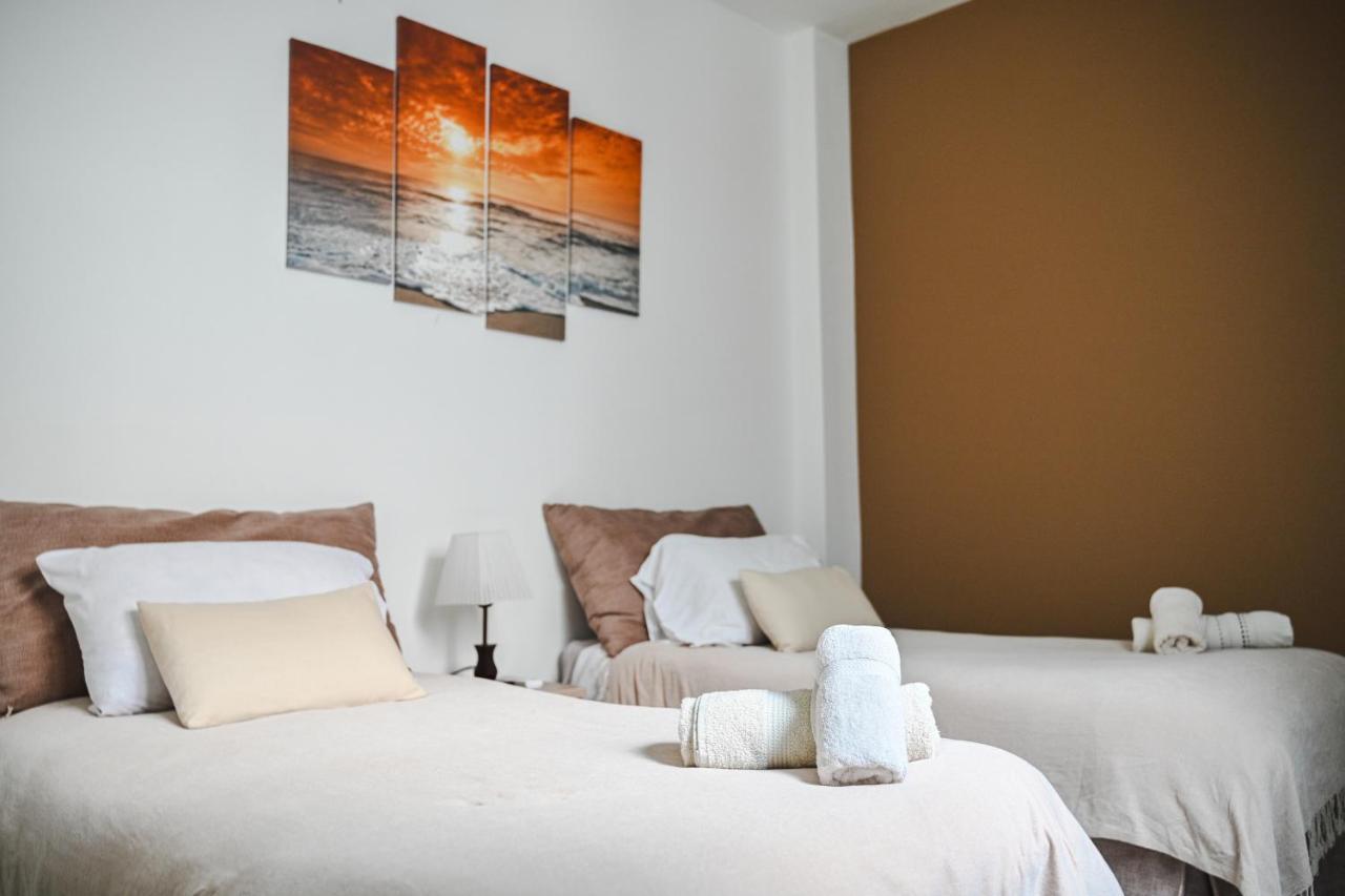 Anici Crt Penthouse 4 - With Private Rooftop Pool Victoria Exteriör bild