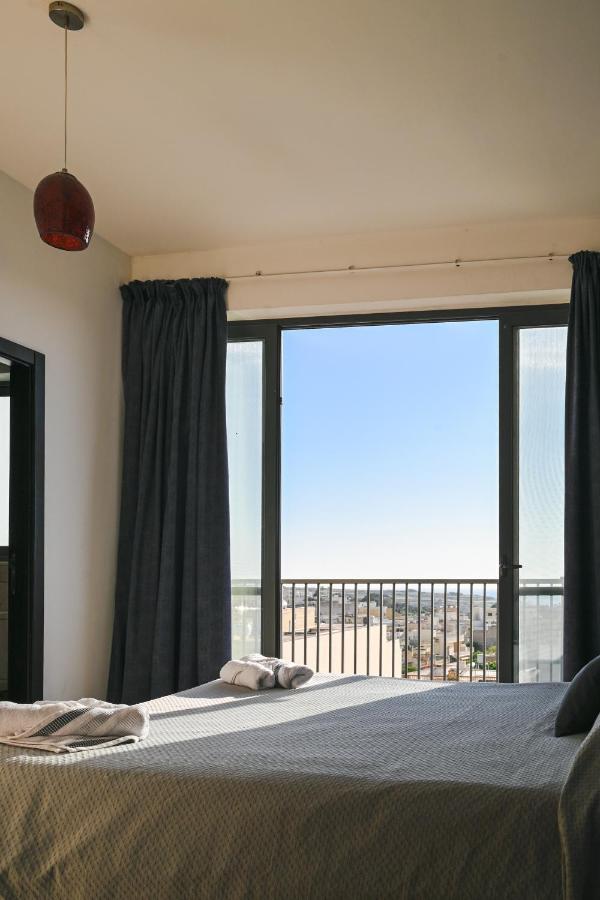 Anici Crt Penthouse 4 - With Private Rooftop Pool Victoria Exteriör bild